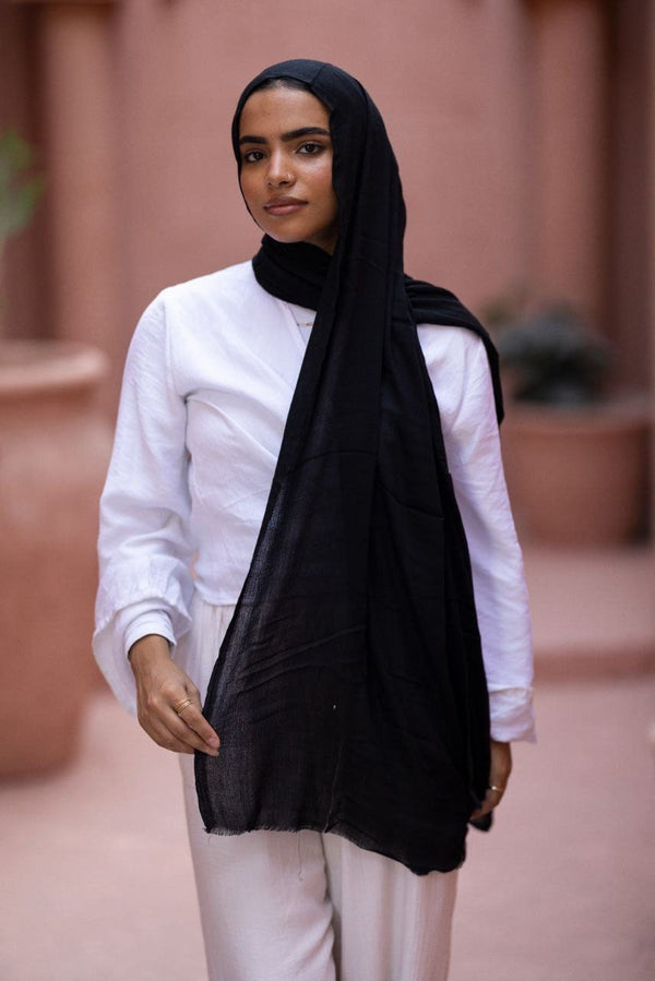 Cotton Sponge Scarf – Classic Black