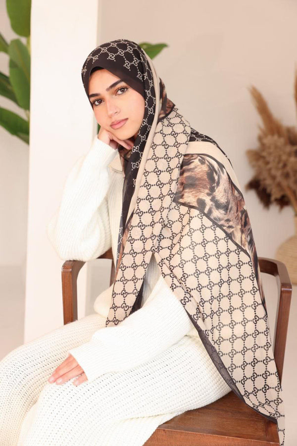 Classic GG Monogram Scarf – Beige & Brown