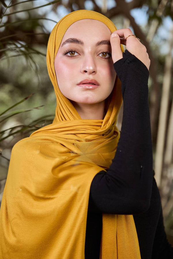 Golden Glow - Premium Lycra Scarf with Bandana