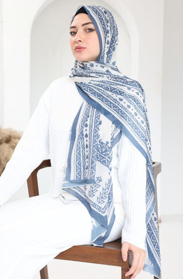 Indigo Heritage Scarf – Classic Blue Motifs